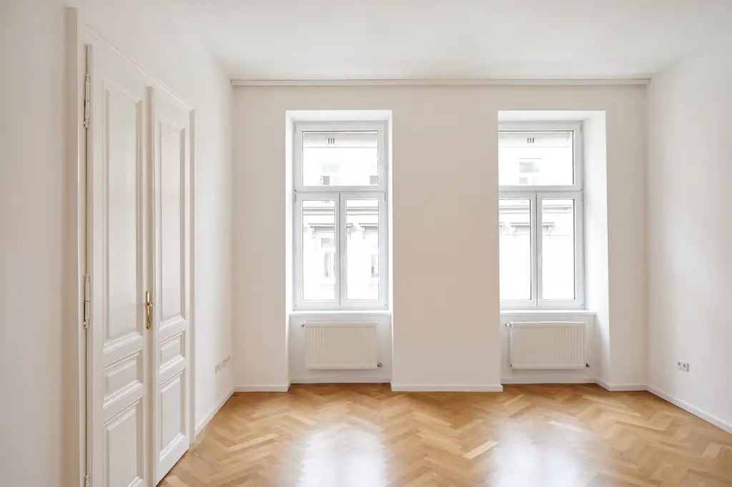 Ideal für Paare oder kleine Familien – frisch renovierte 3-Zimmer-Altbau Wohnung