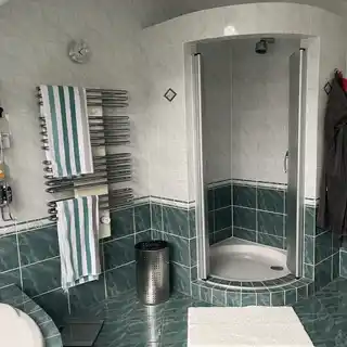 Dusche OG