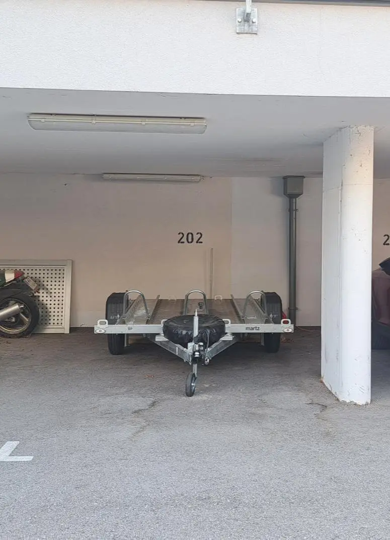 Provisionsfreie helle 3 Zimmerwohnung mit Kaufoption, inkl. kleinem Garten, Terrasse und PKW-Platz;