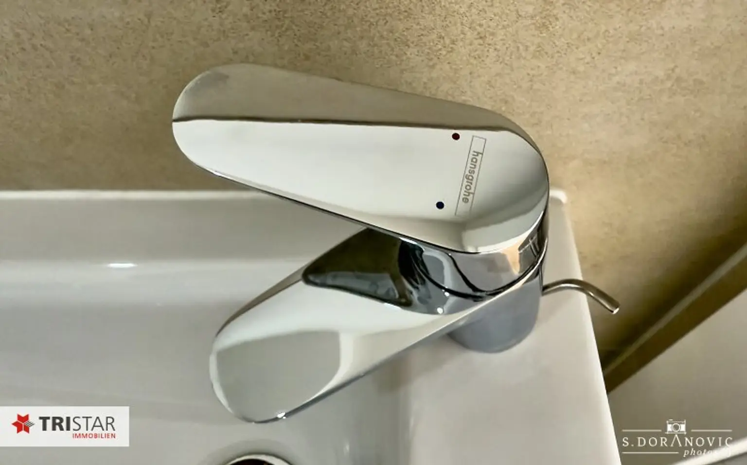 NEU! ++ NÄHE SCHÖNBRUNN ++ EXKLUSIVER DACHAUSBAU IM GRÜNDERZEITHAUS ++ BEZUGSFERTIGES EIGENTUM IN TOPLAGE – 1120 WIEN ++