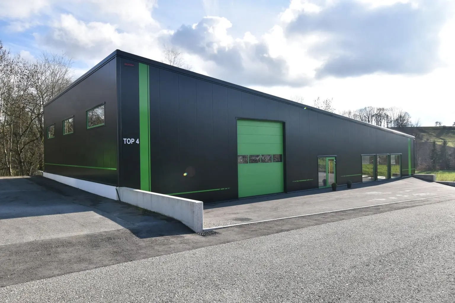 Büro/Ausstellung Aussen