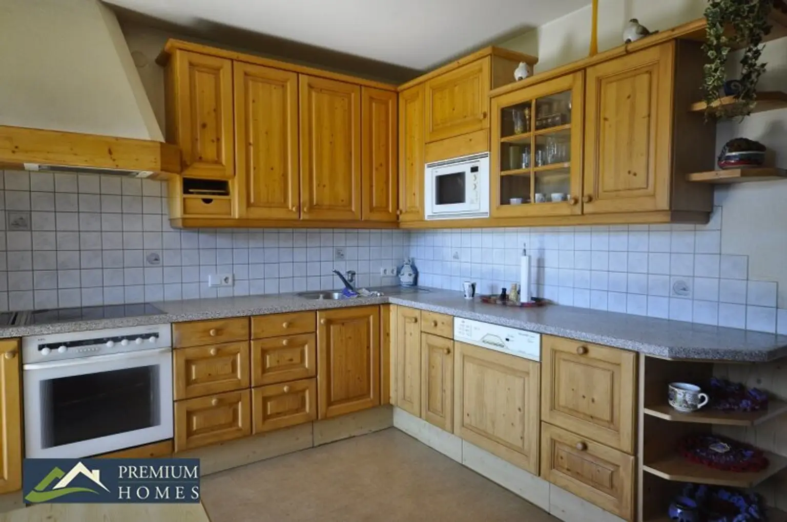FÜGENBERG - Es erwartet Sie eine Doppelhaushälfte in Aussichtslage - 5 Zimmer, Garten & 2 Balkone!