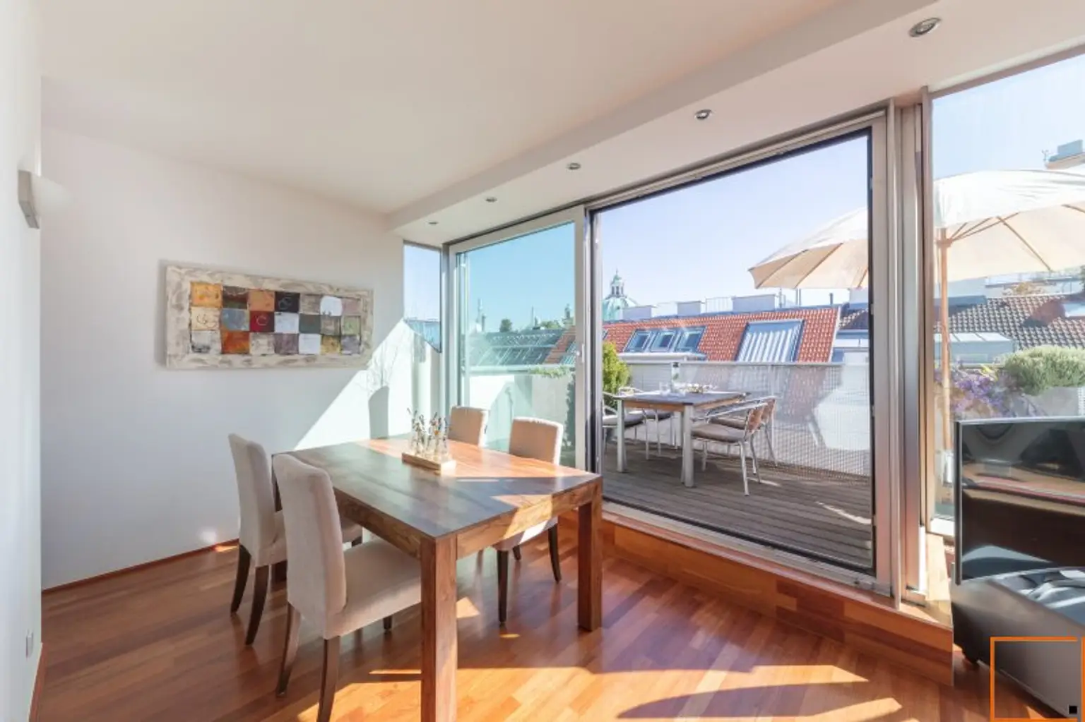 FULLY FURNISHED ROOFTOP APARTMENT:/ AC: Spacious living-dining area & 2 bedrooms