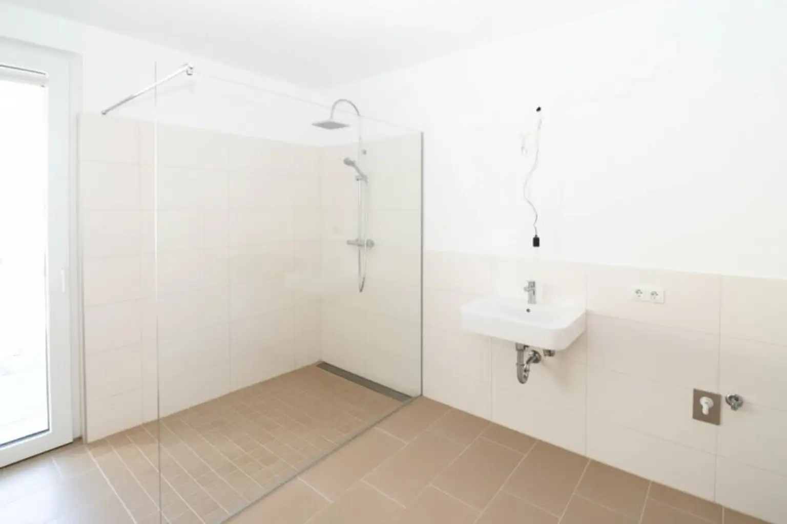 Exklusive Dachgeschosswohnung mit Seezugang