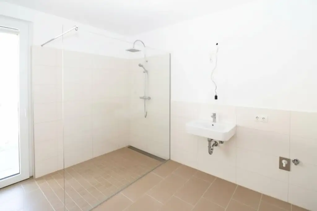 Exklusive Dachgeschosswohnung mit Seezugang