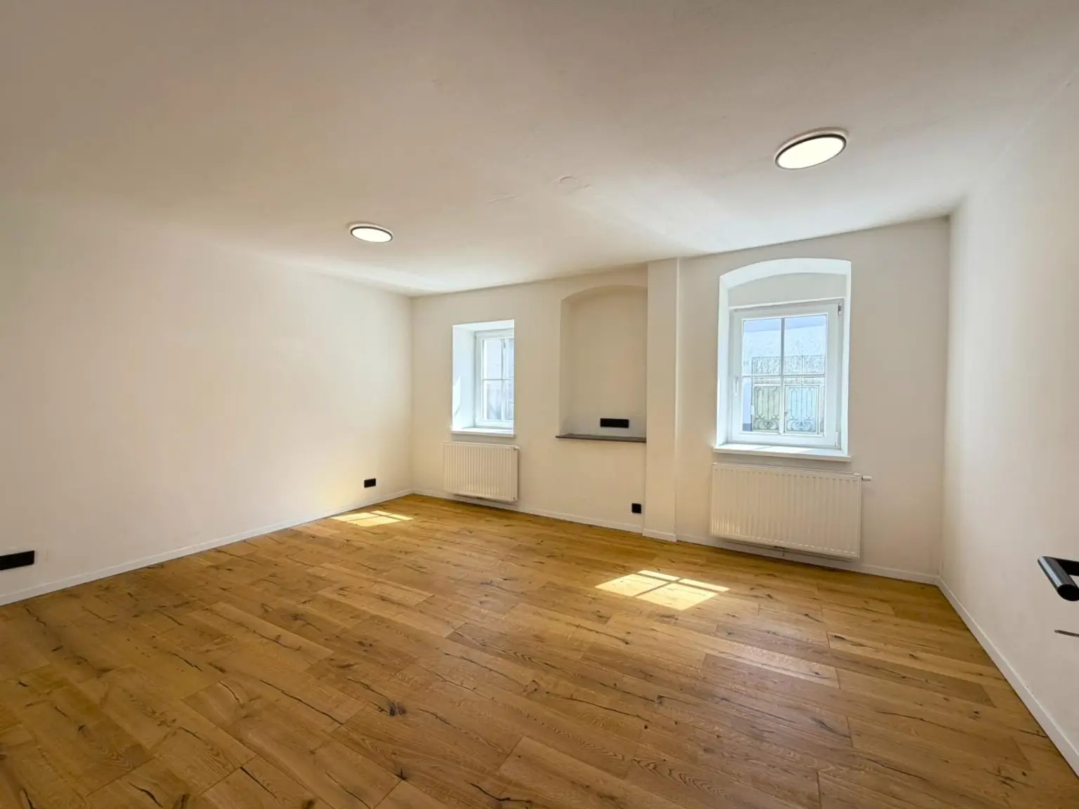 12 Wohnzimmer