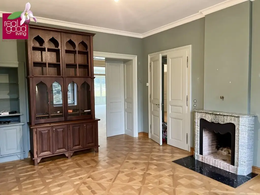 Prestige-Villa in Wien-Mauer – 15 Zimmer, 3.700 m² Gartenparadies, vielseitig nutzbar -Büro & Wohnen vereinbaren !!