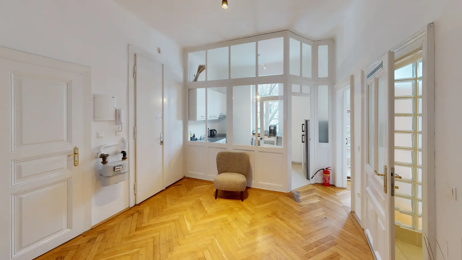 Stilvolle Altbauwohnung mit Grünblick