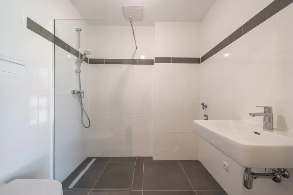 ++NEU++ Fantastischer 3-Zimmer Neubauwohnung mit zwei Balkonen, Ruhelage im Hof!