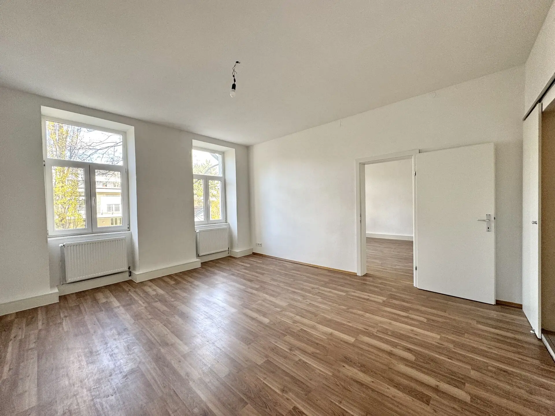 20251118_105005155_iOS