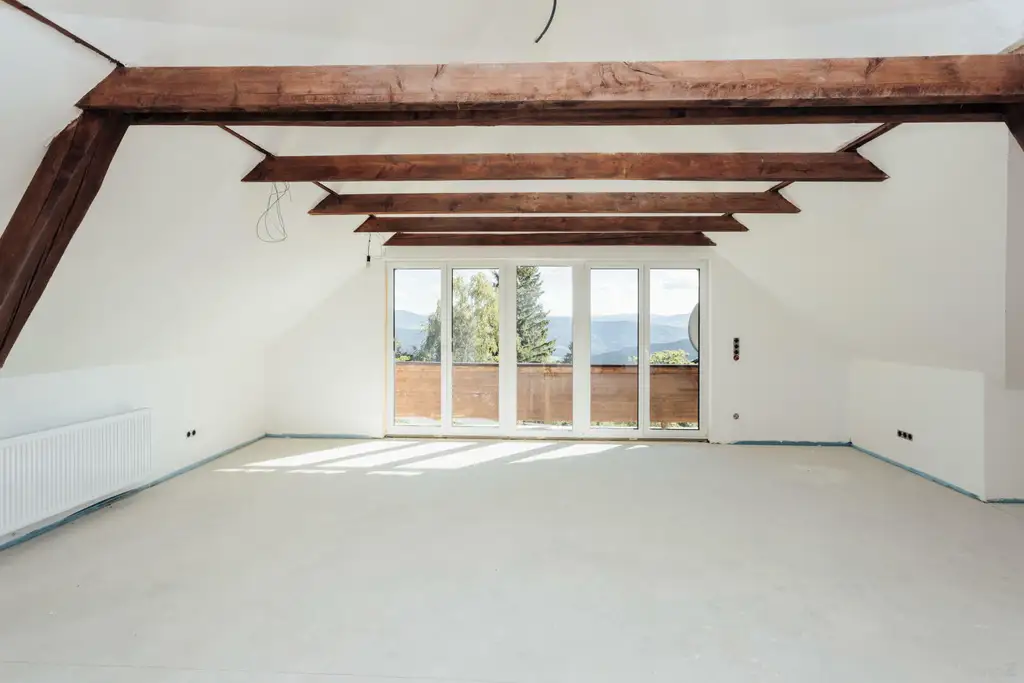 8252 Skiregion Joglland: Großzügiges Landhaus am Hochwechsel - Freiheit, Natur & Raum für neue Lebensideen