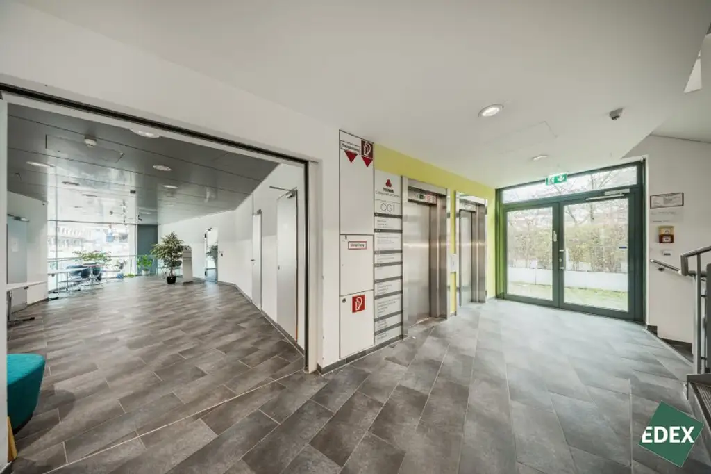 Vienna Competence Center - moderne Büros samt Freiflächen