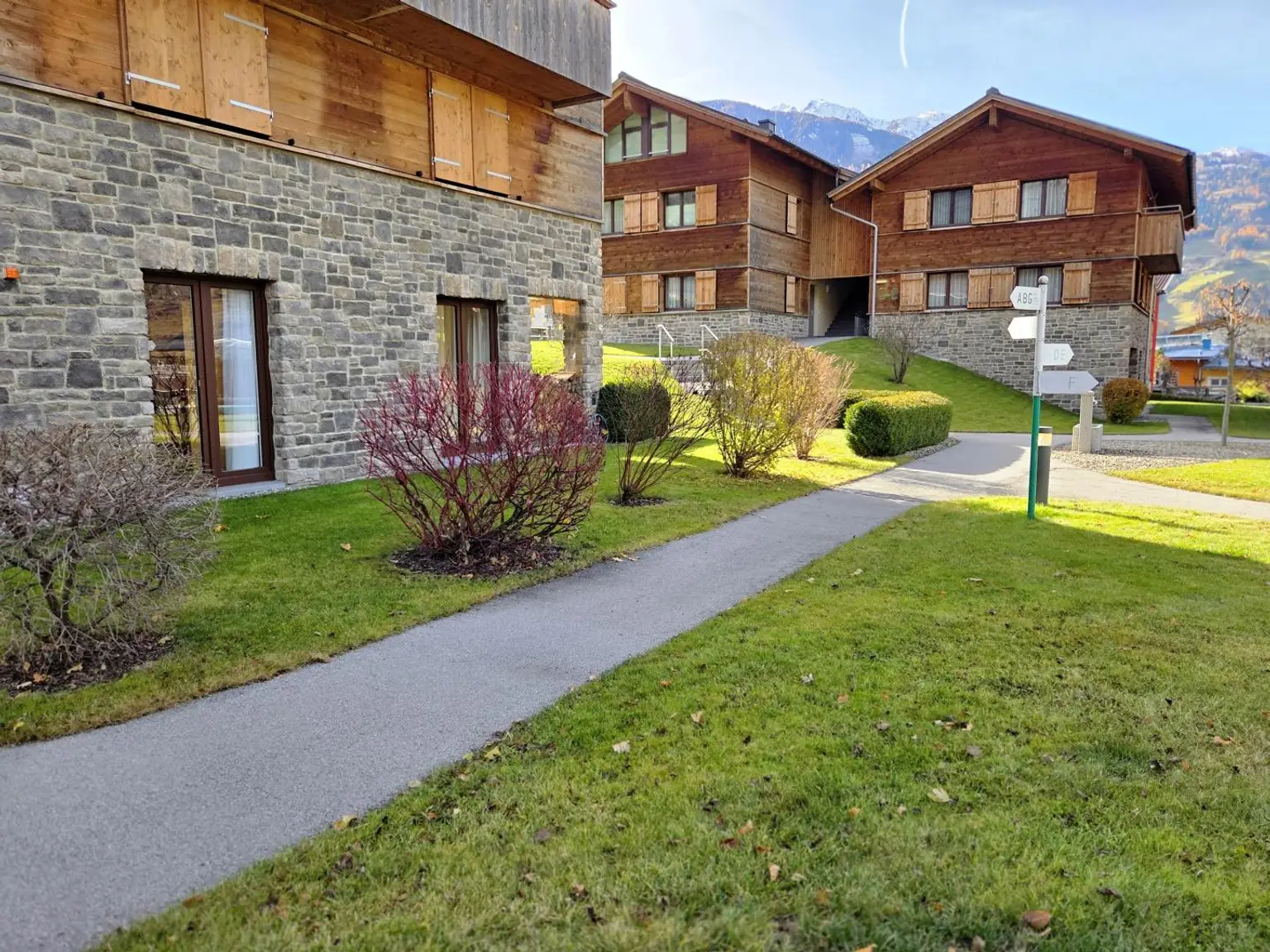 Alpiner Wohntraum -  charmante Ferienwohnung im "AlpinPark"