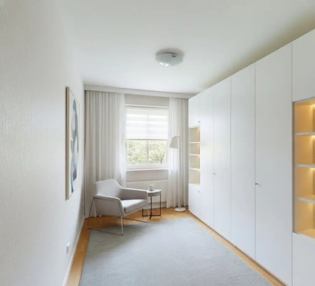 Einfamilienhaus in ruhiger Siedlungslage mit großem Garten (Pachtgrund)