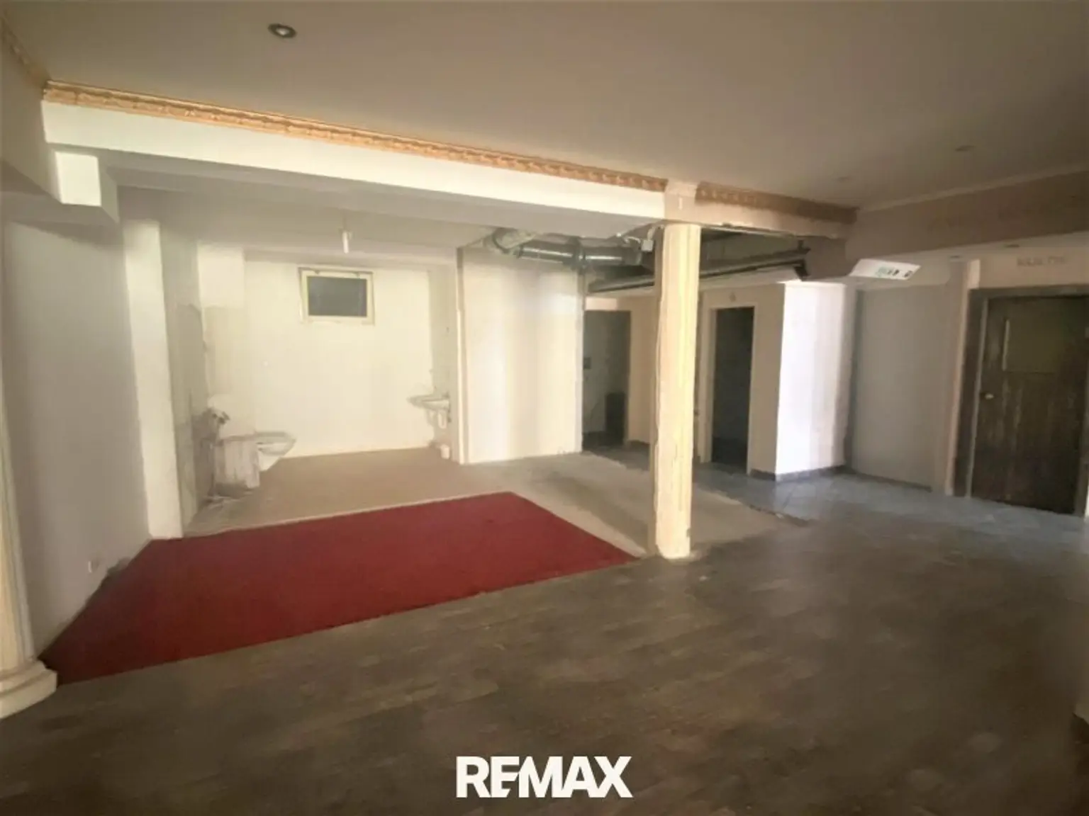 Wohnung - Geschäft/Wohnung