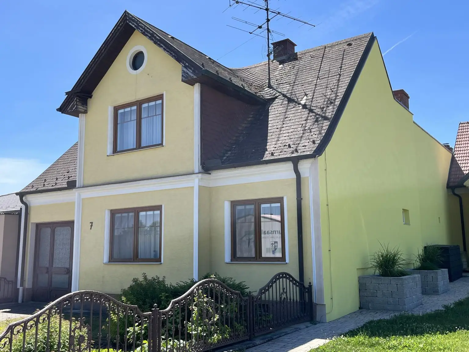 seitliche Ansicht Haus