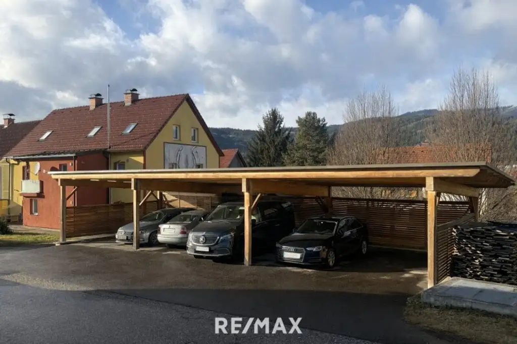 *** Top kernsaniertes 439m² Zinshaus mit Nebengebäude in Kindberg – 4 Einheiten incl. Carports, voll vermietet, starke Renditechance! ***