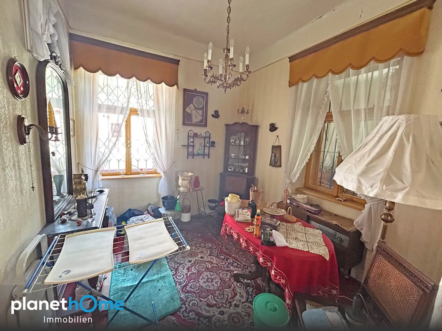 Schlafzimmer sowie Badezimmer_1