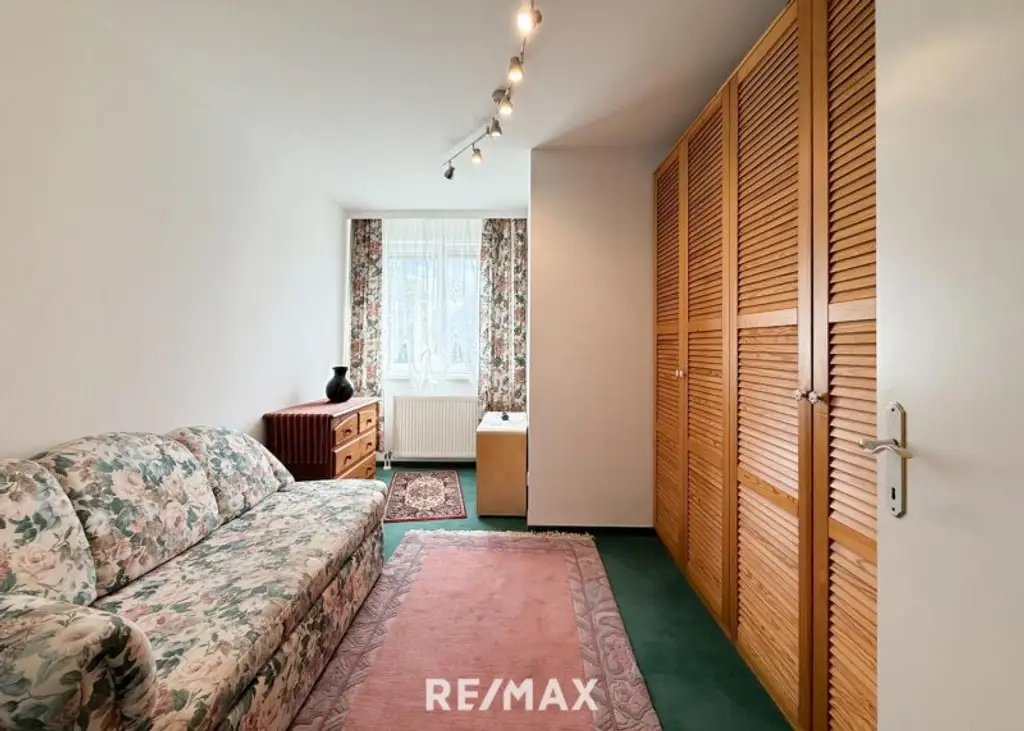 Absolut ruhige Familienwohnung im Herzen von Hetzendorf mit Loggia