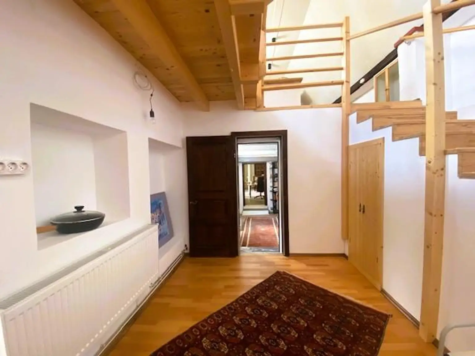 Ländliche Eleganz neu interpretiert – Streckhof mit zwei Wohneinheiten, Arkadenflair & Pooloase!