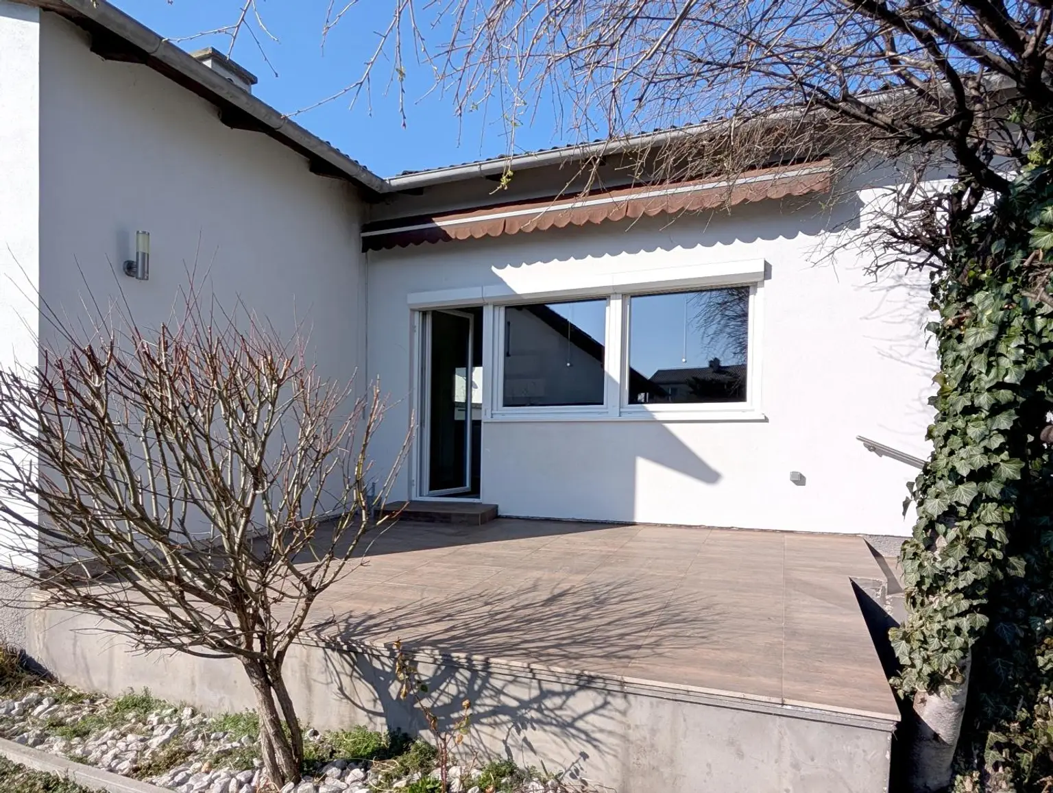 Hausansicht vom Garten