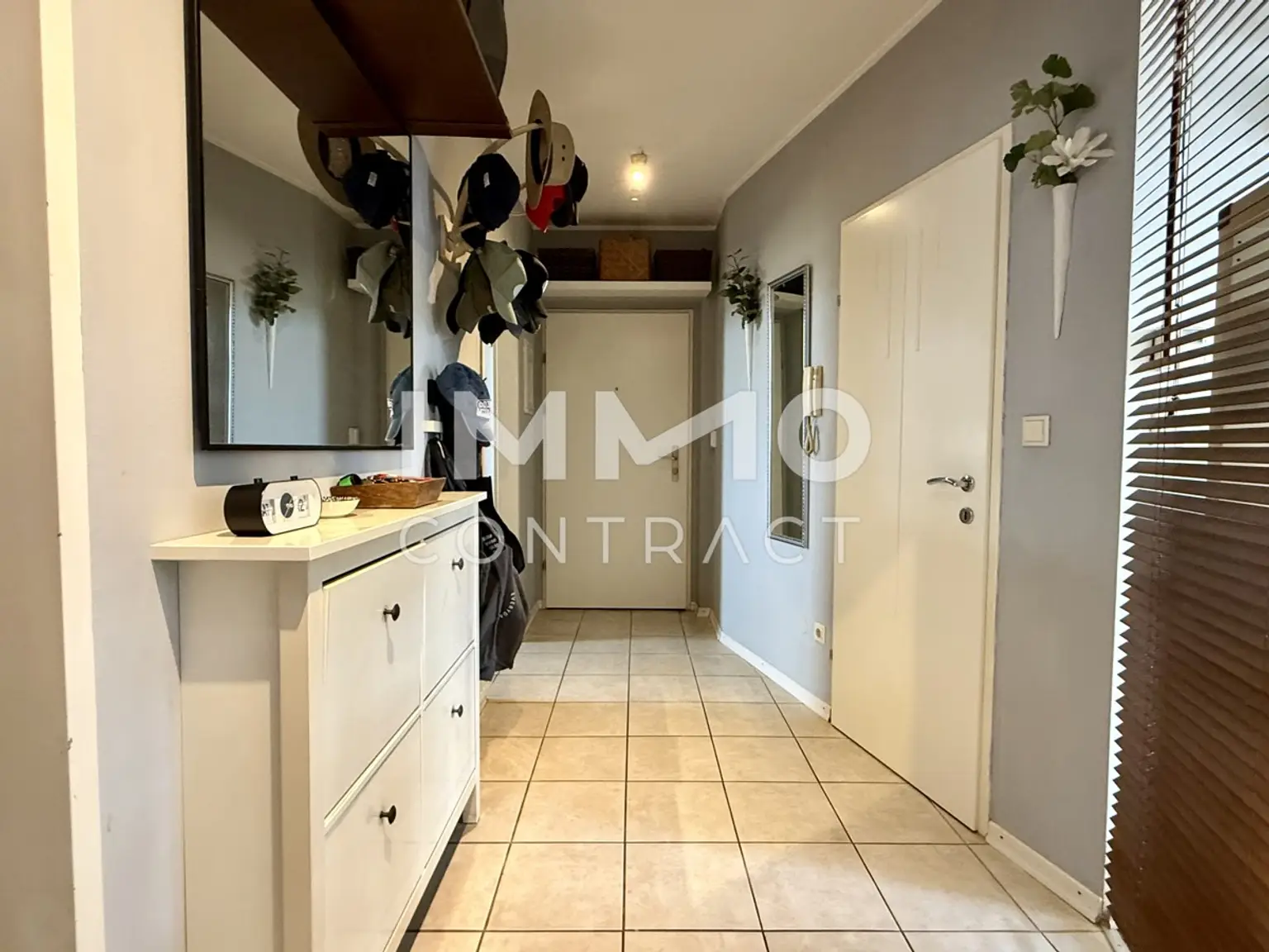 20 Min. zum Bhf. Korneuburg – moderne 3-Zimmer-Wohnung mit extra Küche & Stellplatz