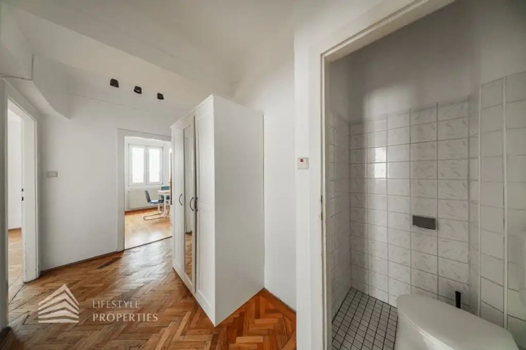 Schöne 2-Zimmer Wohnung, Nähe Meiselmarkt