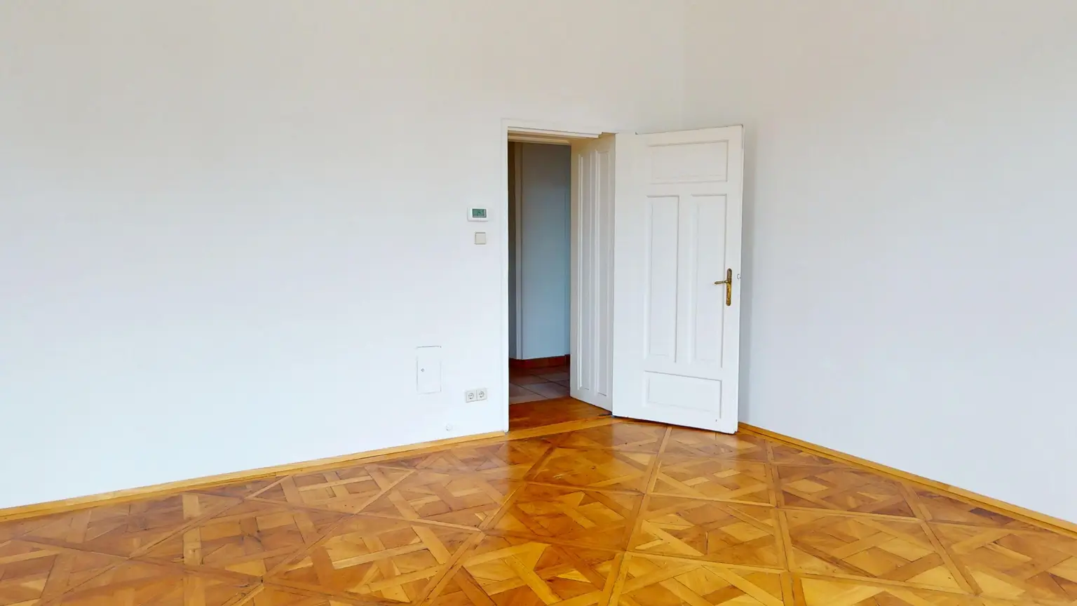 Wolfersberggasse: Entzückende kompakte 1 1/2-Zimmerwohnung mit Veranda - gute Verkehrsanbindung