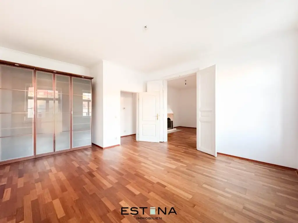 Wohnen mit Blick auf die Karlskirche