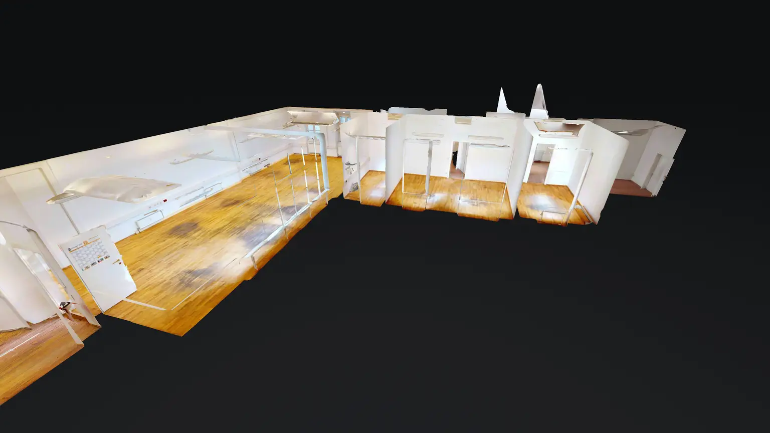 Helle Bürofläche | 5 Zimmer | Klimaanlage | 1. Liftstock | Mariahilf – Erweiterungsmöglichkeit bis ca. 1100 m²