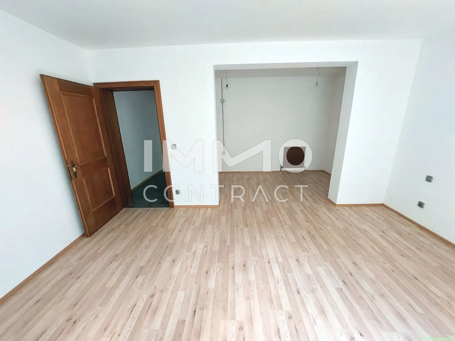 Bungalow mit Pool, Garage zu mieten in idyllischer Landschaft im Raum Rosenau/Bruckbach - Ruhelage