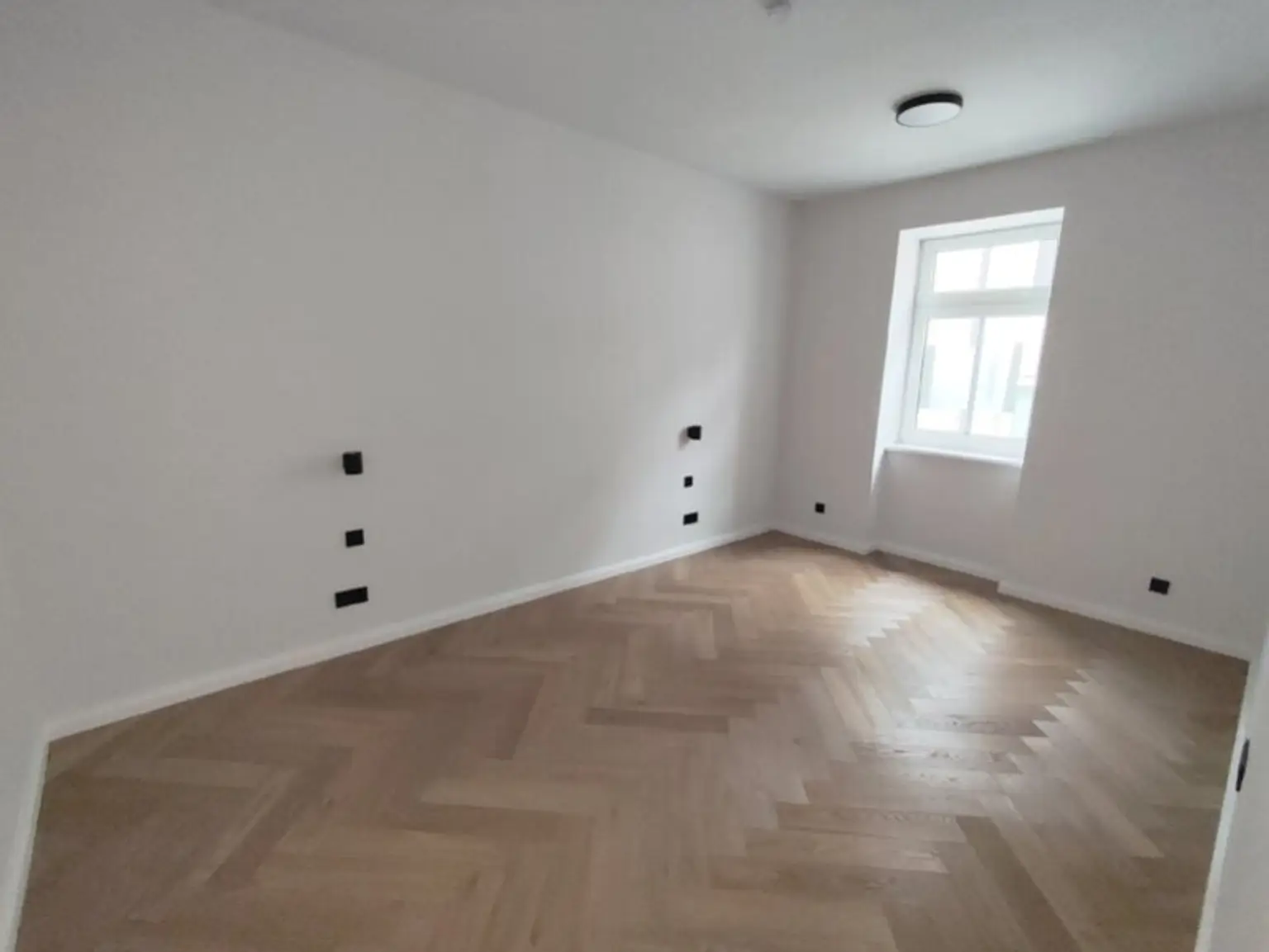 Krongasse! 3-Zimmer Altbau-Erstbezug in liebevoll saniertem Altbauhaus - Top13