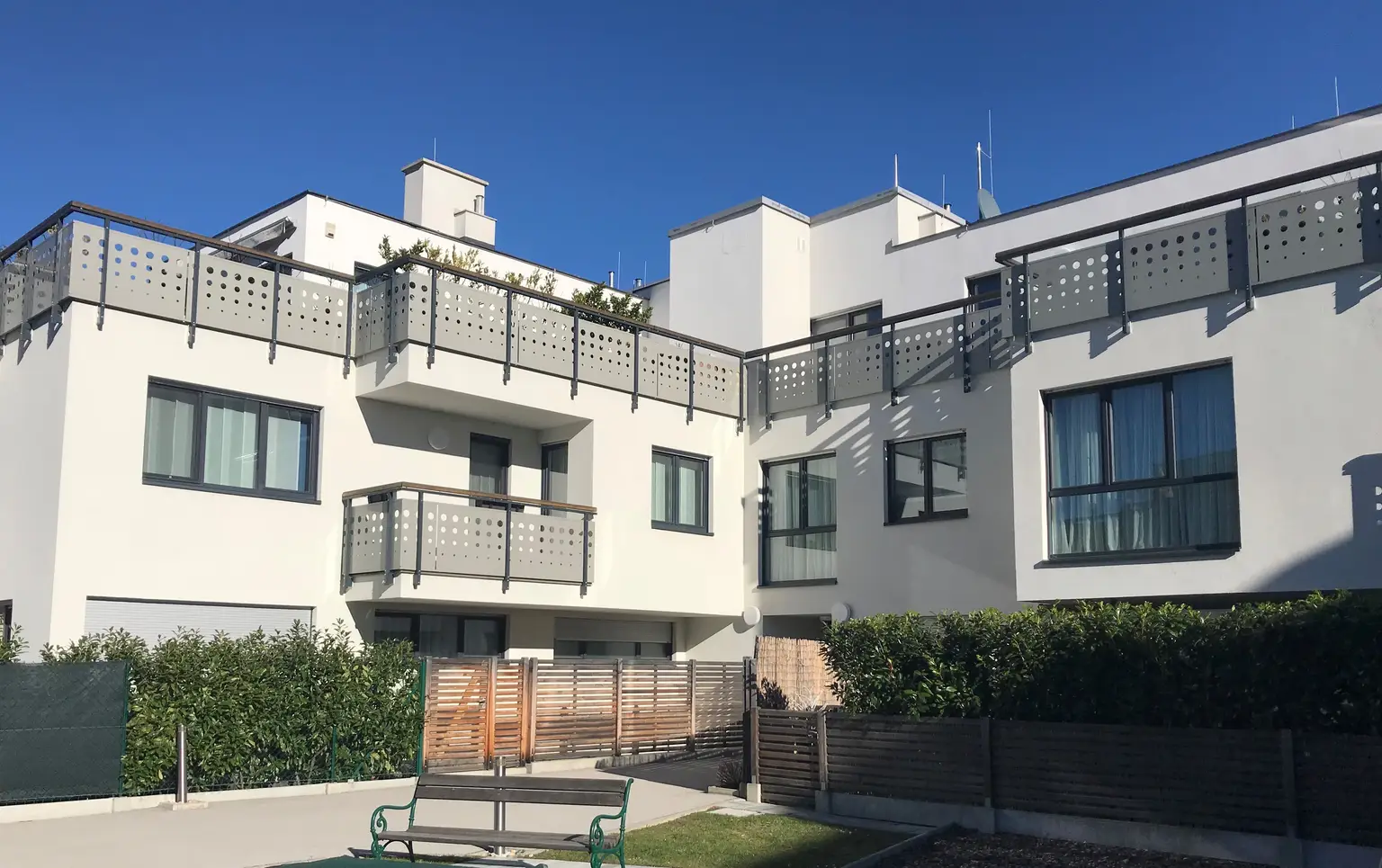 Schöne moderne Luxuswohnung inkl.Garage in Baden!