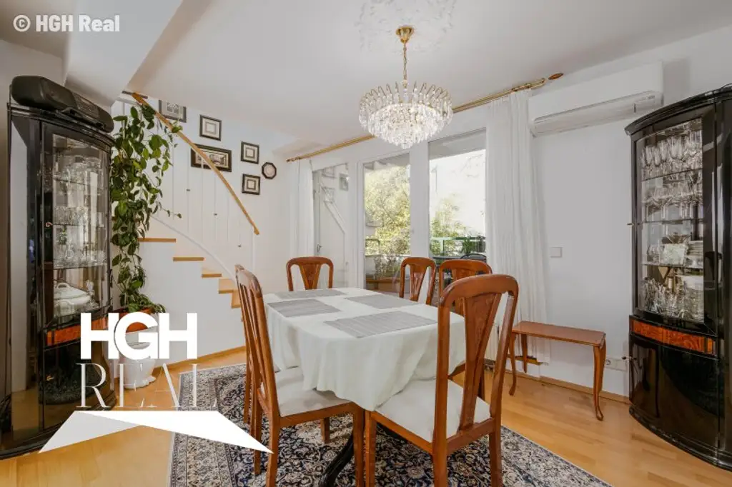 1190 Wien Döbling Lichtdurchflutete 5-Zimmer Dachgeschoß-Maisonette mit Panoramaterrassen und zwei Garagenplätzen