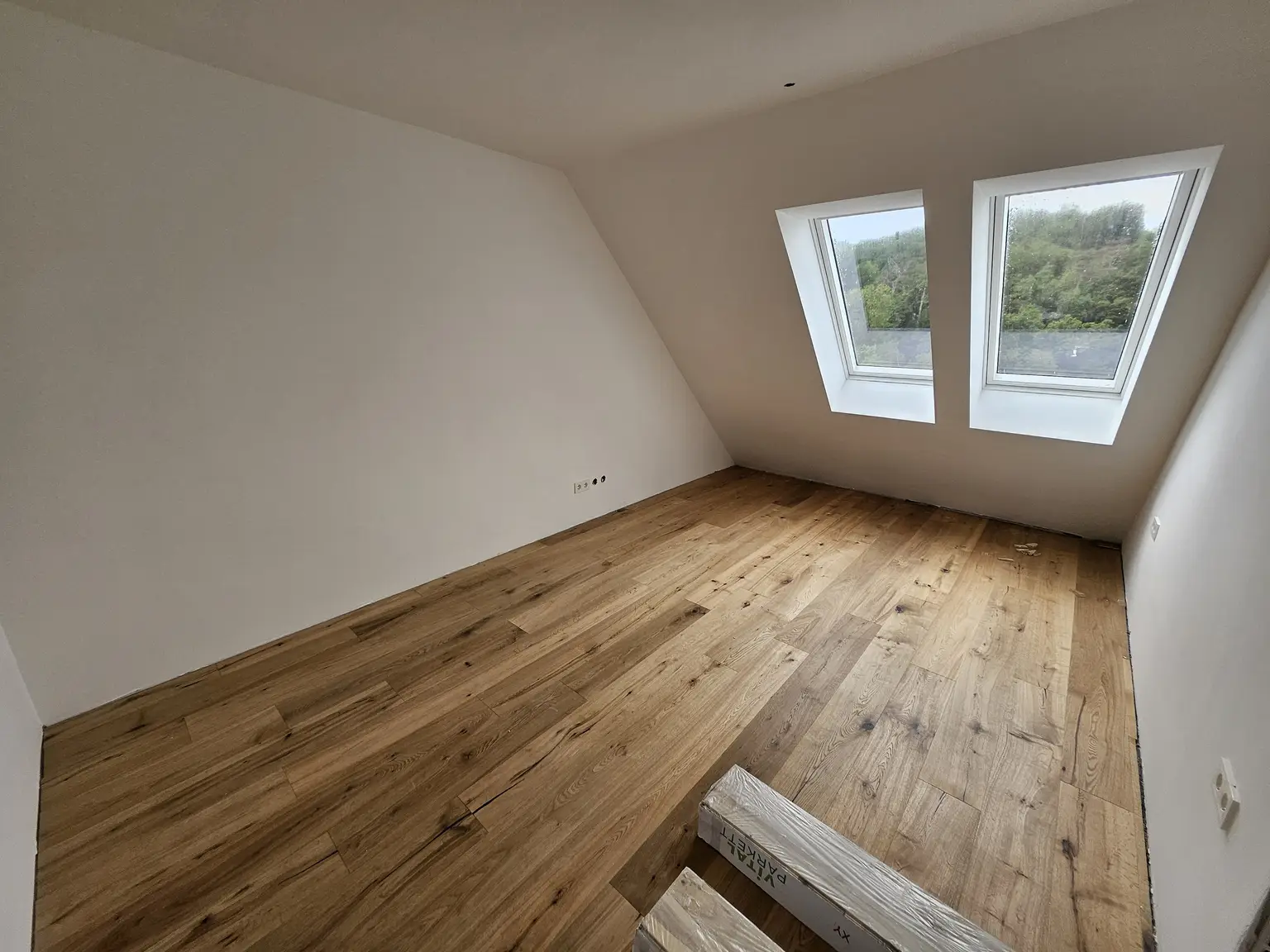 Stilvoll wohnen mit Freiraum – Exklusive 3-Zimmer-Wohnung mit Außenfläche!