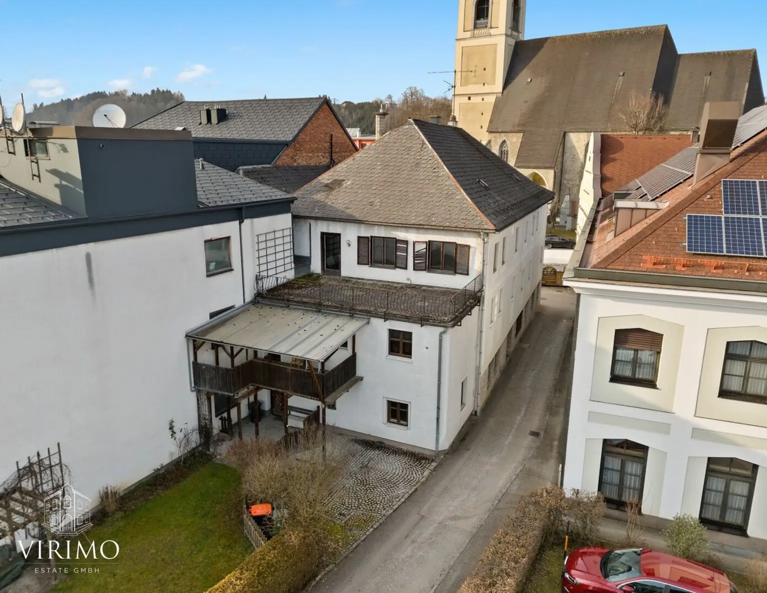 Attraktives Zinshaus mit Mietertrag und Ausbaupotenzial - Top-Lage am Marktplatz von Vöcklamarkt