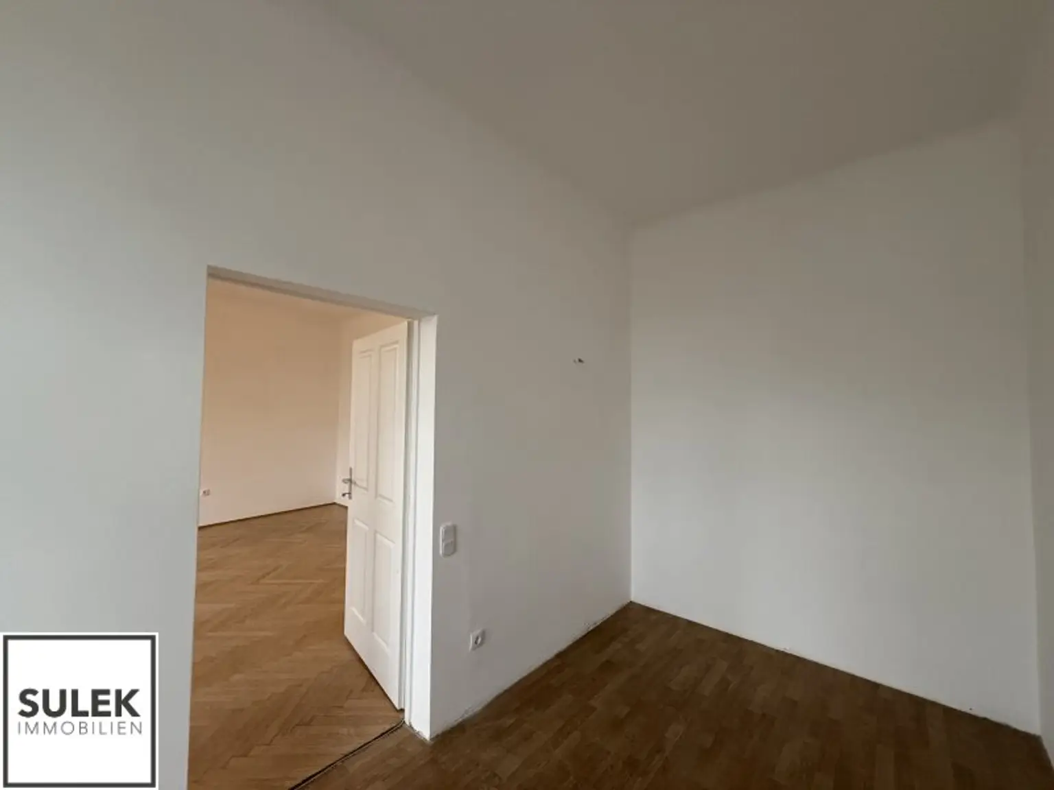 Top 23 - Helle 3-Zimmer-Wohnung auf der Heiligenstädter Straße 3 – **ANFRAGEN NUR ÜBER DAS KONTAKTFORMULAR**