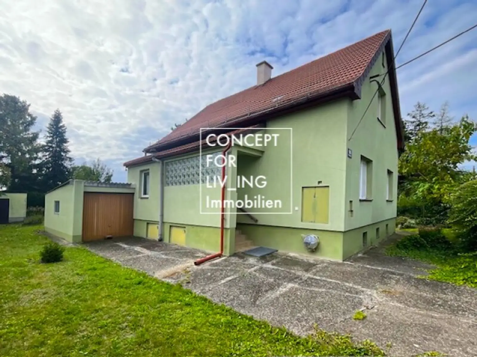 Entzückendes Haus in Essling mit Renovierungsbedarf| pure liv_ing