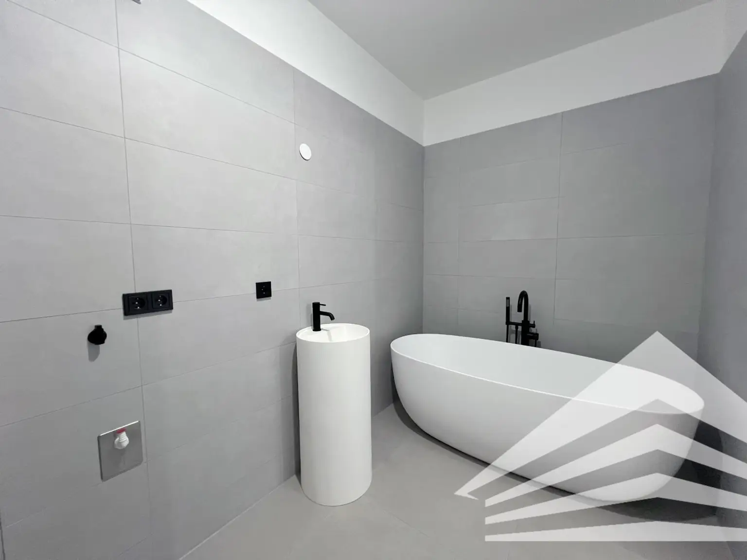 Badezimmer inkl. Dusche und Wanne