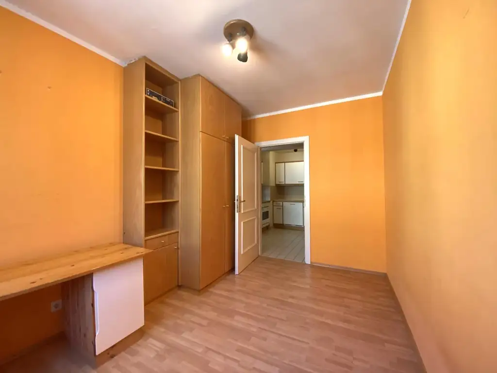 3-Zimmer-Wohnung nahe Gersthofer Platz u. Türkenschanzpark