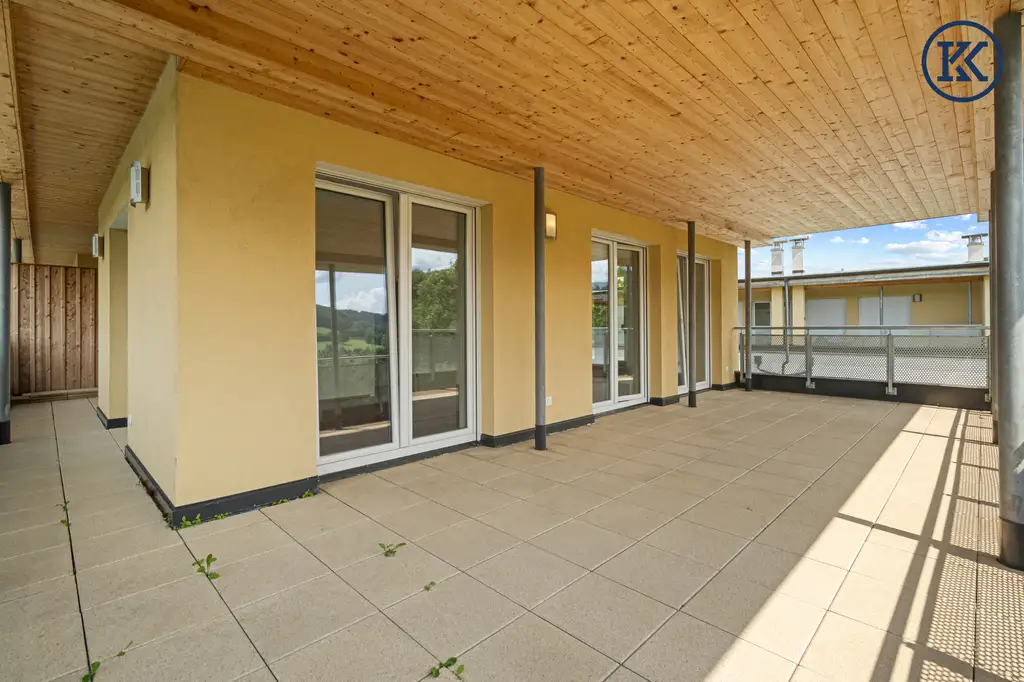 Zuhause im Grünen – Lichtdurchflutete Wohnung mit Dachterrasse & Gartenoase