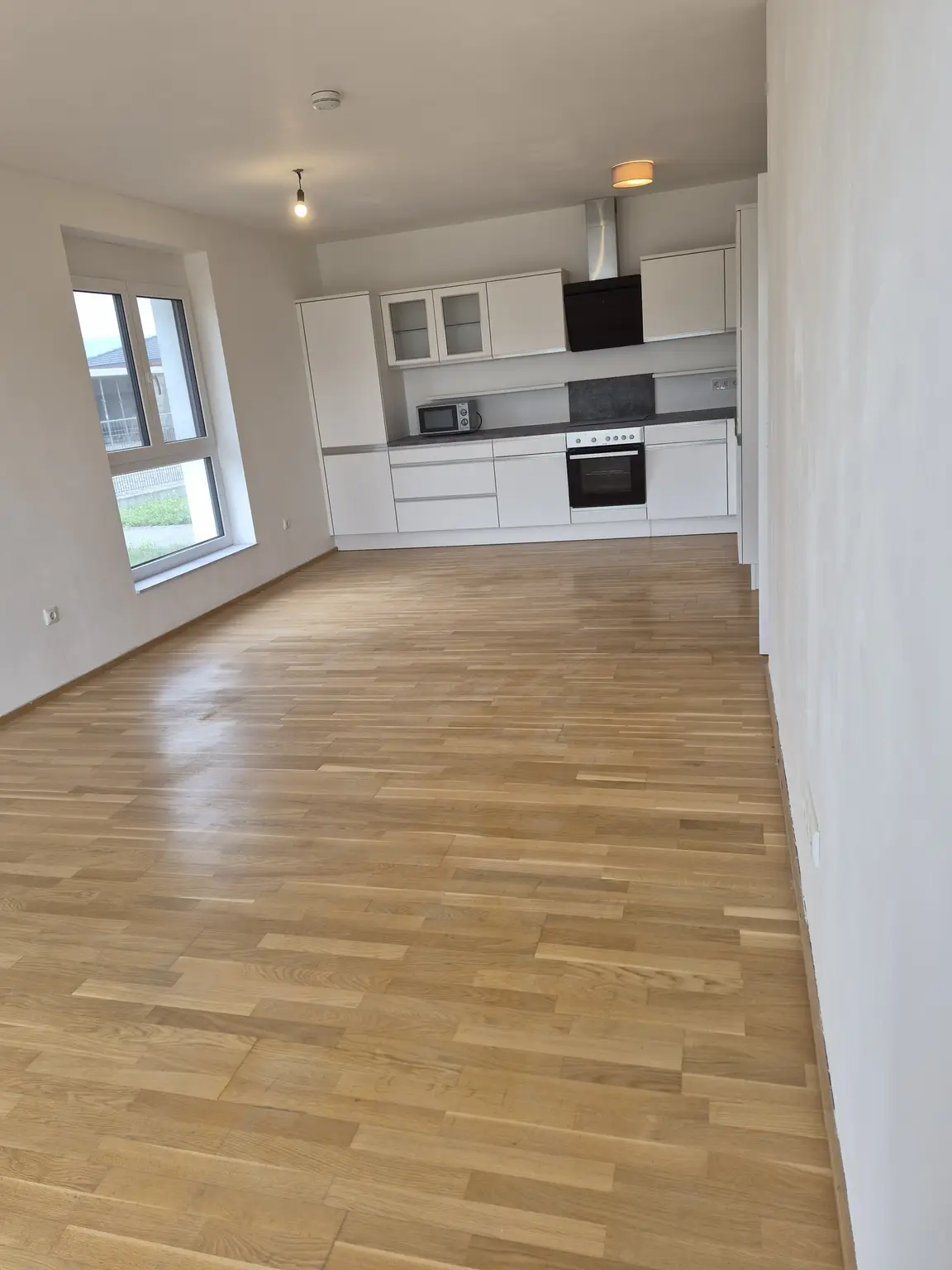 73 m² Wohntraum mit ca. 43 m² eigenem Garten und Terrasse