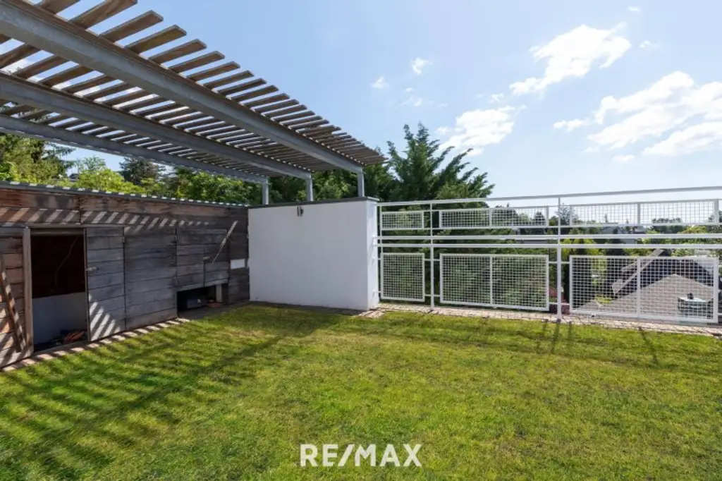 SCHAFBERG | PENTHOUSE | TERRASSEN UND DACHGARTEN | POOL | FERNBLICK