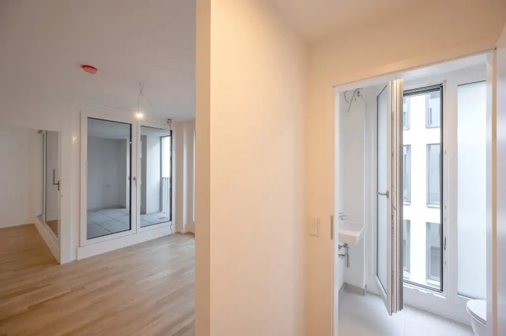 ++MOLLARD 50++ Stylish 2-room apartment right in the heart of the city (3/8)