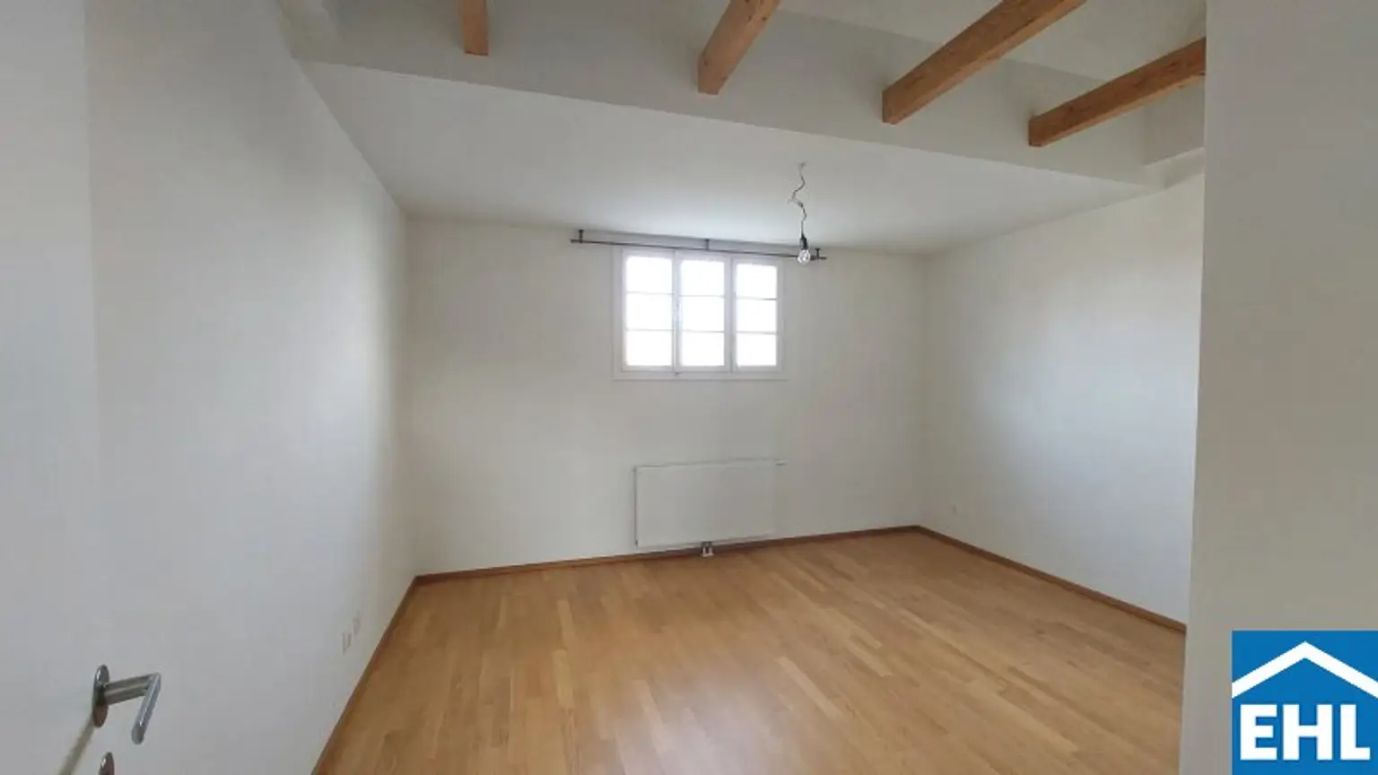 Familientraum - Doppelhaushälfte mit großem Garten am Rosenhügel!