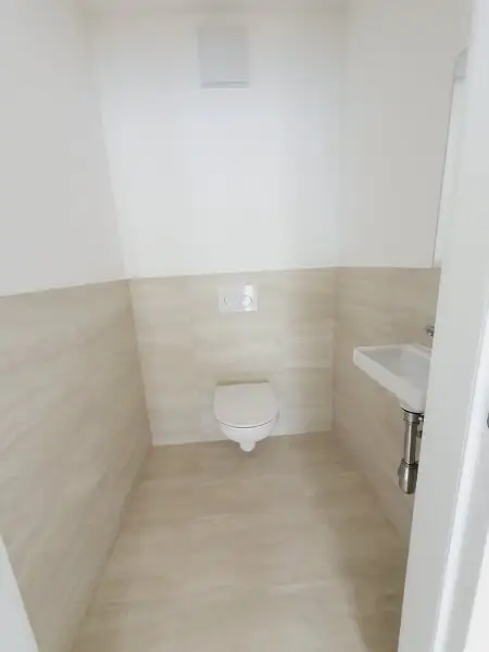 ERSTBEZUG - Sonnige Dachmaisonette mit 45m² Terrasse beim Hoffmann Platz
