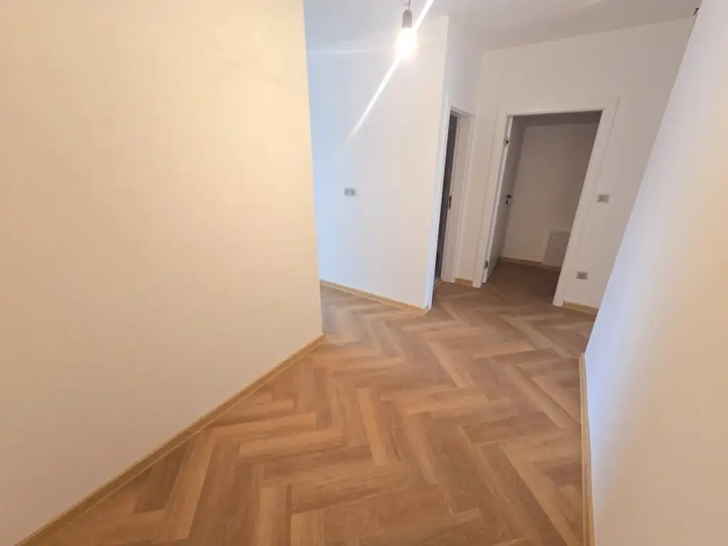 + ERSTBEZUG + Weinviertel + Moderne 2-Zimmer-Wohnung mit Loggia in Münichsthal –  20 Minuten von Wien entfernt +