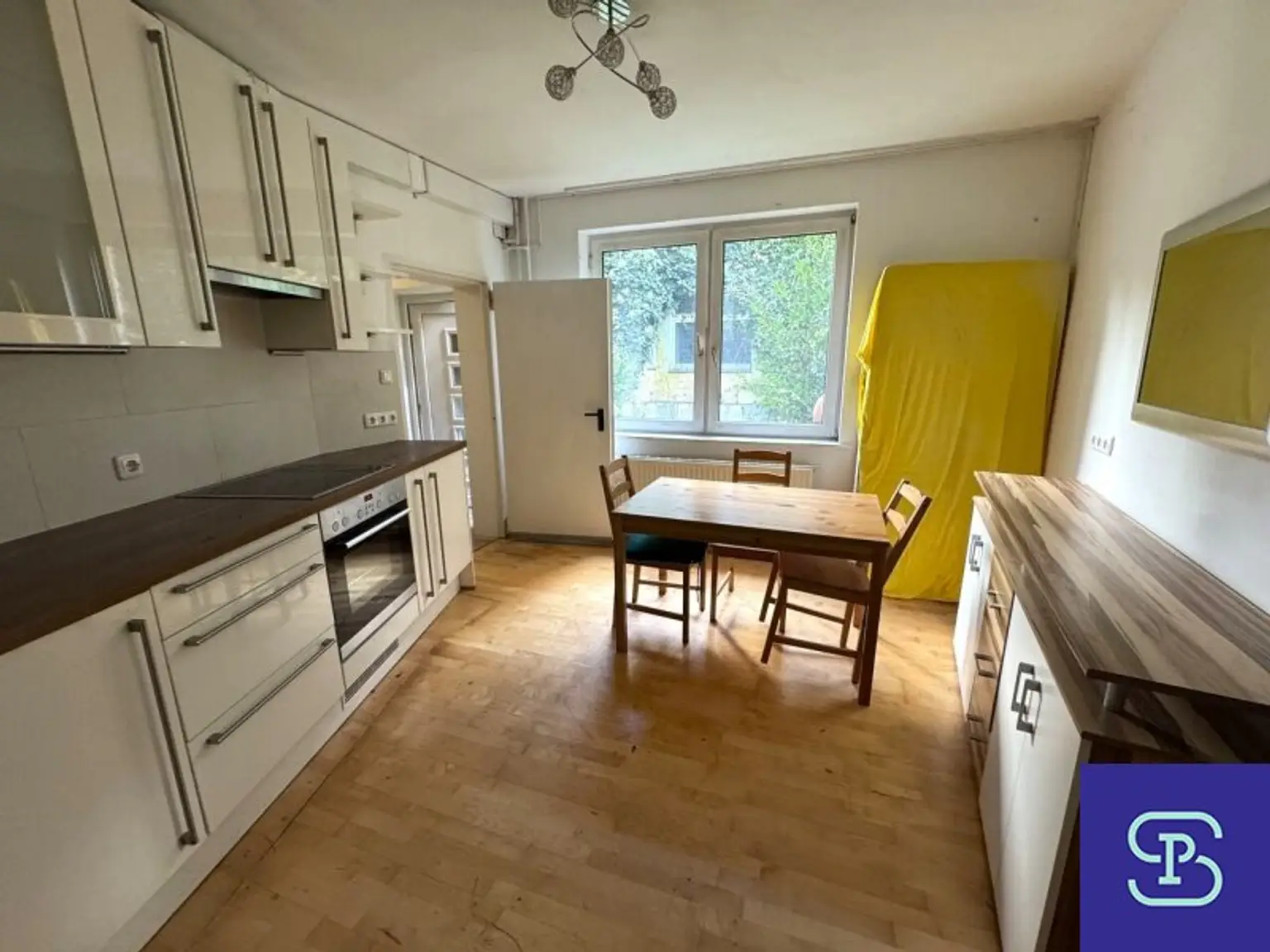 Betriebsobjekt 435m² mit Einfahrt Nähe Linzer Straße - 1140 Wien