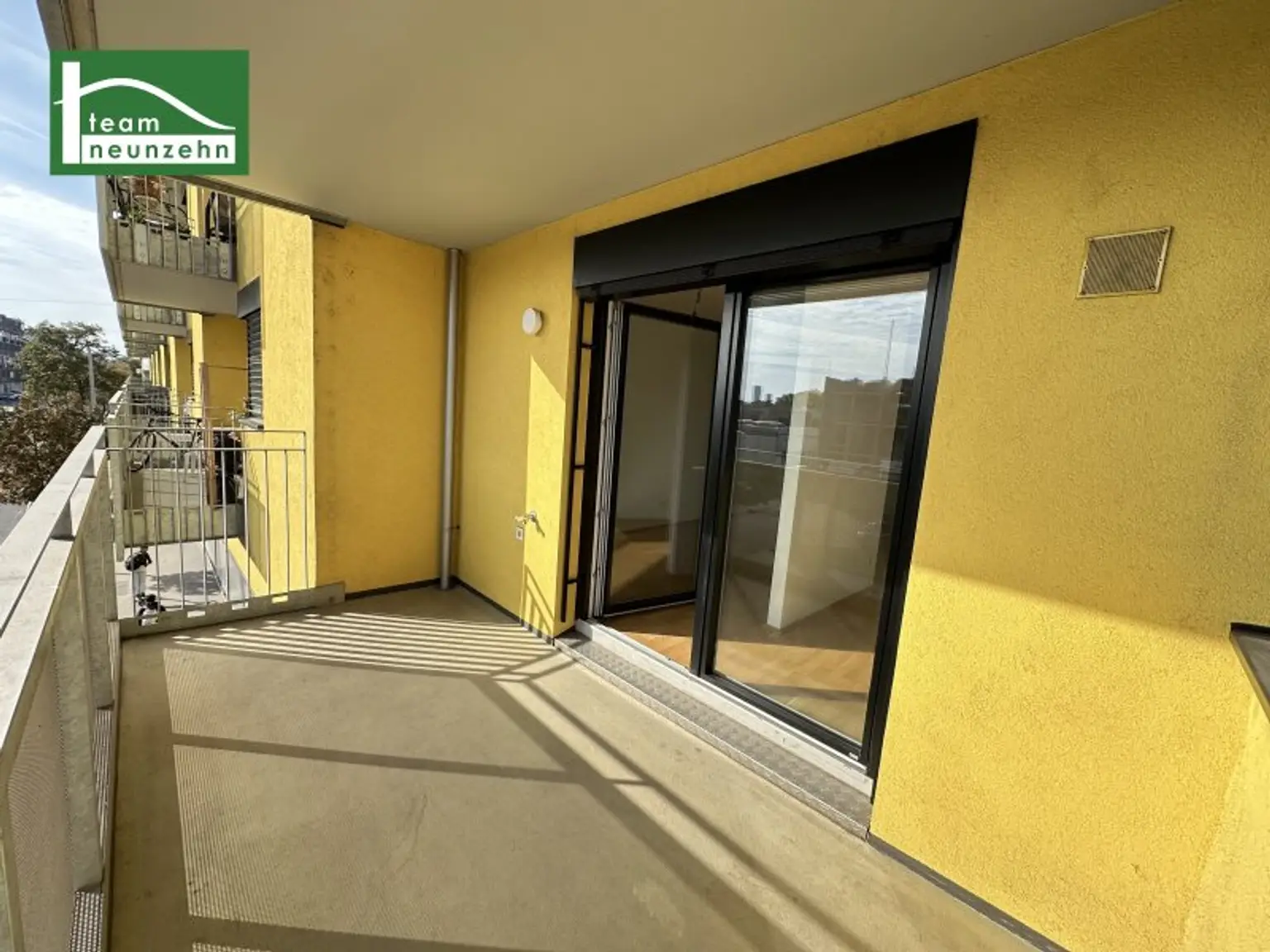 LEO 131 - Sonnige 2.5-Zimmer Wohnung mit Balkon und Abstellraum! Gut angebunden und dennoch viel Grün in der Nähe!