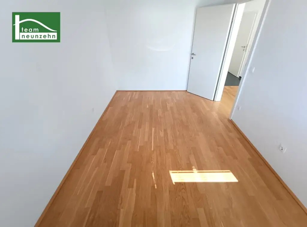 Wundervolle Dachgeschosswohnung mit großer Dachterrasse